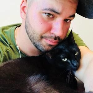 Meet your Posher, Curtis